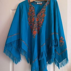 Pilants Woman’s Poncho - Medium